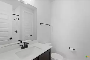 195 Grand Cyn Wy, Kyle, TX 78640 - Photo 38