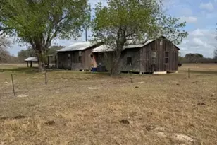 146 Elliott Rd, Refugio, TX 78377 - Photo 12