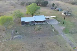 146 Elliott Rd, Refugio, TX 78377 - Photo 1