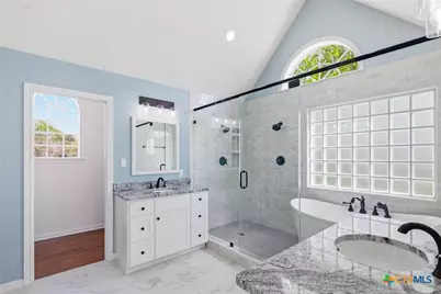 303 Roseland Avenue, Victoria, TX 77901 - Photo 38