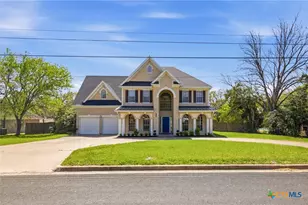 303 Roseland Ave, Victoria, TX 77901 - Photo 6