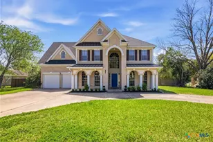 303 Roseland Ave, Victoria, TX 77901 - Photo 1