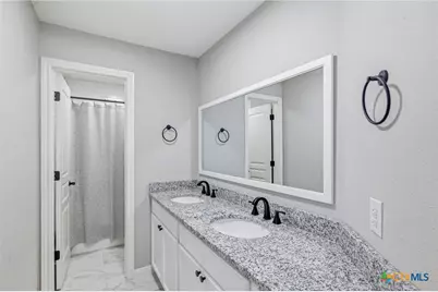 303 Roseland Avenue, Victoria, TX 77901 - Photo 38