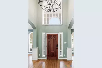 303 Roseland Avenue, Victoria, TX 77901 - Photo 8