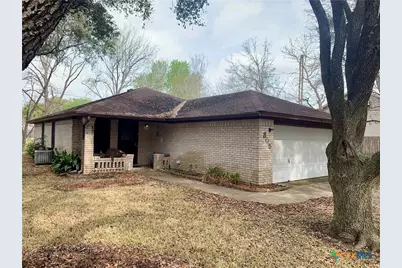 305 Glenmore Street, Victoria, TX 77904 - Photo 2