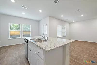 2861 Brogan Creek, New Braunfels, TX 78130 - Photo 10