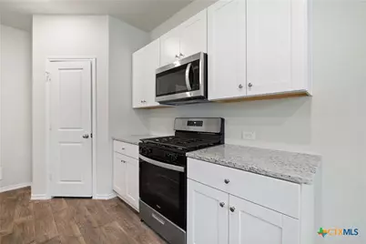 2861 Brogan Creek, New Braunfels, TX 78130 - Photo 12