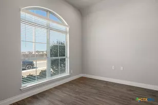 3105 High Meadow St, Seguin, TX 78155 - Photo 10