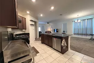 9345 Devils River, Converse, TX 78109 - Photo 12