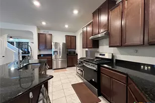 9345 Devils River, Converse, TX 78109 - Photo 10