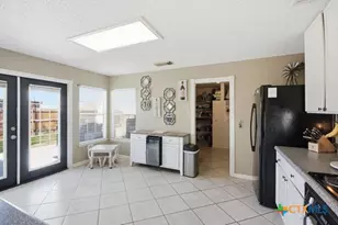 729 Willow Crossing, New Braunfels, TX 78130 - Photo 12