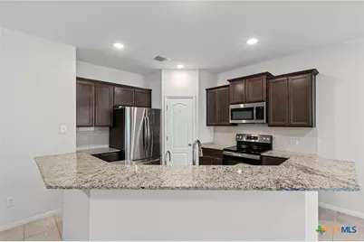 424 Oxford Lane, Troy, TX 76579 - Photo 6