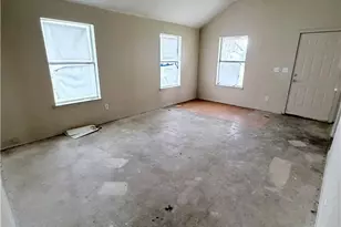 807 S Promenade St, Hallettsville, TX 77964 - Photo 10