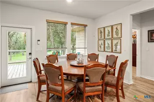 805 Willow Creek Cir, San Marcos, TX 78666 - Photo 8