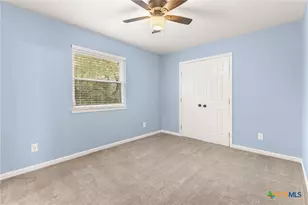 2854 Lakehills St, San Antonio, TX 78251 - Photo 24