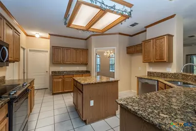 128 Sunflower Street, Cibolo, TX 78108 - Photo 6