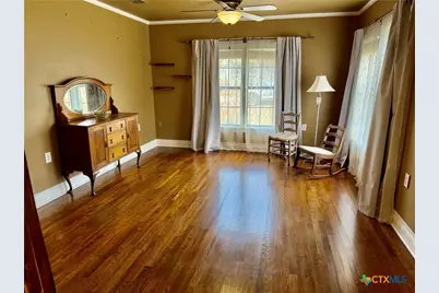 150 N Chilton Avenue, Goliad, TX 77963 - Photo 8