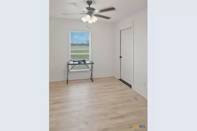 211 Lakewood Drive, Gatesville, TX 76528 - Photo 22