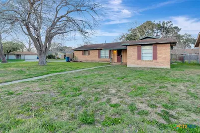 526 Fairmont Street, Port Lavaca, TX 77979 - Photo 1