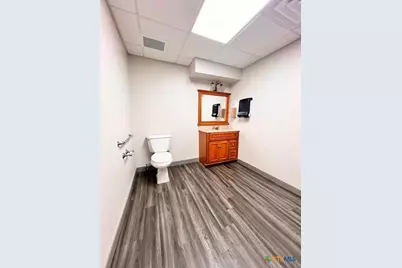 2300 N US Highway 281, Marble Falls, TX 78654 - Photo 16