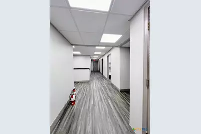 2300 N US Highway 281, Marble Falls, TX 78654 - Photo 22