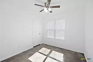 238 N Mary Jo Dr, Harker Heights, TX 76548 - Photo 16