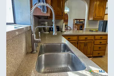 4911 Youngsford Road, Marion, TX 78124 - Photo 12