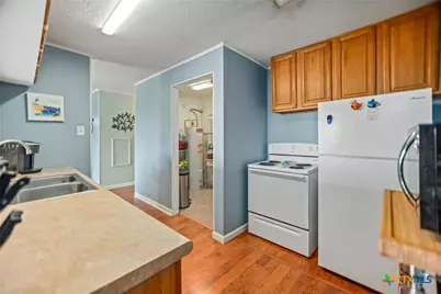 448 Stovall Drive, Palacios, TX 77465 - Photo 16