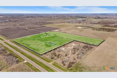 803 Aloe Road, Victoria, TX 77905 - Photo 6