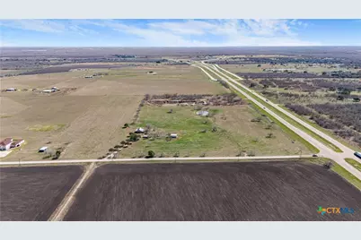 803 Aloe Road, Victoria, TX 77905 - Photo 14