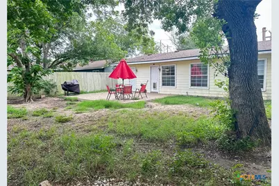 2503 E Mistletoe Avenue, Victoria, TX 77901 - Photo 14