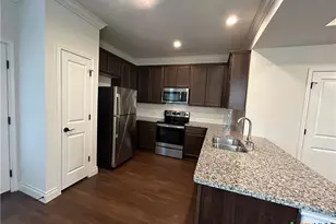 320 Untermaier St, New Braunfels, TX 78130 - Photo 6