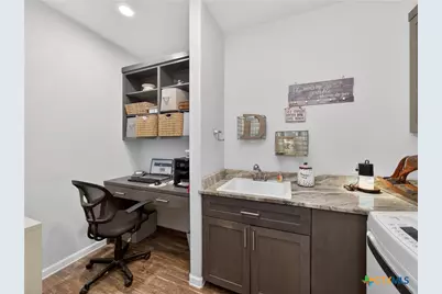 494 Flash Circle, Luling, TX 78648 - Photo 30