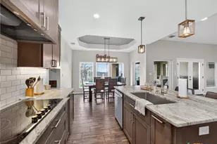 494 Flash Cir, Luling, TX 78648 - Photo 12