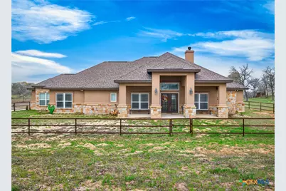 494 Flash Circle, Luling, TX 78648 - Photo 4