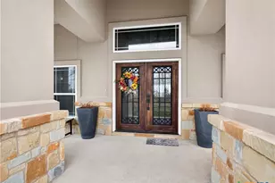 494 Flash Cir, Luling, TX 78648 - Photo 4