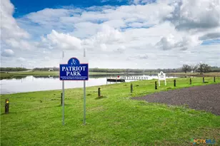 494 Flash Cir, Luling, TX 78648 - Photo 40