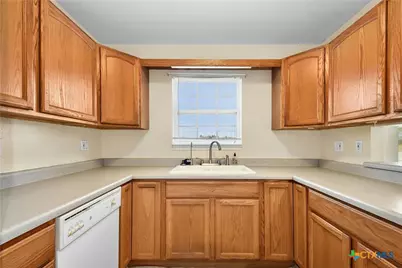 111 Janine, Canyon Lake, TX 78133 - Photo 10