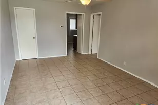 1802 W Avenue H, Temple, TX 76504 - Photo 2