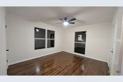 20 W Nugent Avenue, Temple, TX 76501 - Photo 22