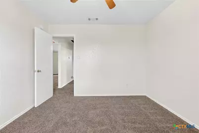 2411 Thoroughbred Drive, Killeen, TX 76549 - Photo 14