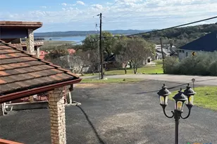 116 Campbell Dr, Canyon Lake, TX 78133 - Photo 1