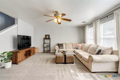 1615 Sunnycrest Circle, New Braunfels, TX 78130 - Photo 6