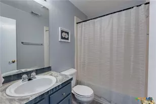 1615 Sunnycrest Cir, New Braunfels, TX 78130 - Photo 18