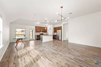 682 Coyote Creek Way, Kyle, TX 78640 - Photo 10