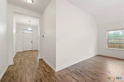 682 Coyote Creek Way, Kyle, TX 78640 - Photo 4