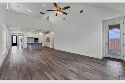 1051 Lime Gruene, New Braunfels, TX 78130 - Photo 4