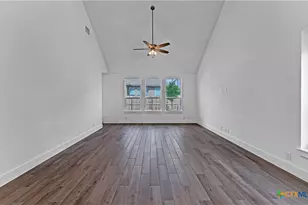 1051 Lime Gruene, New Braunfels, TX 78130 - Photo 6