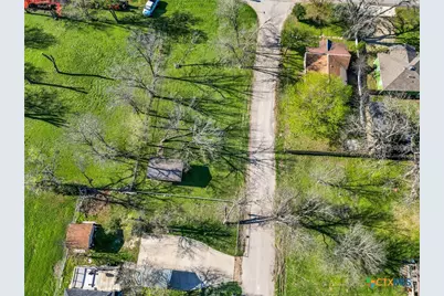 1004 E Downs Avenue, Temple, TX 76501 - Photo 10
