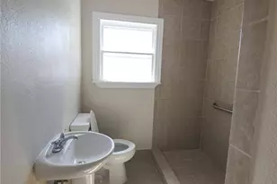 2006 N Wheeler St, Victoria, TX 77901 - Photo 18